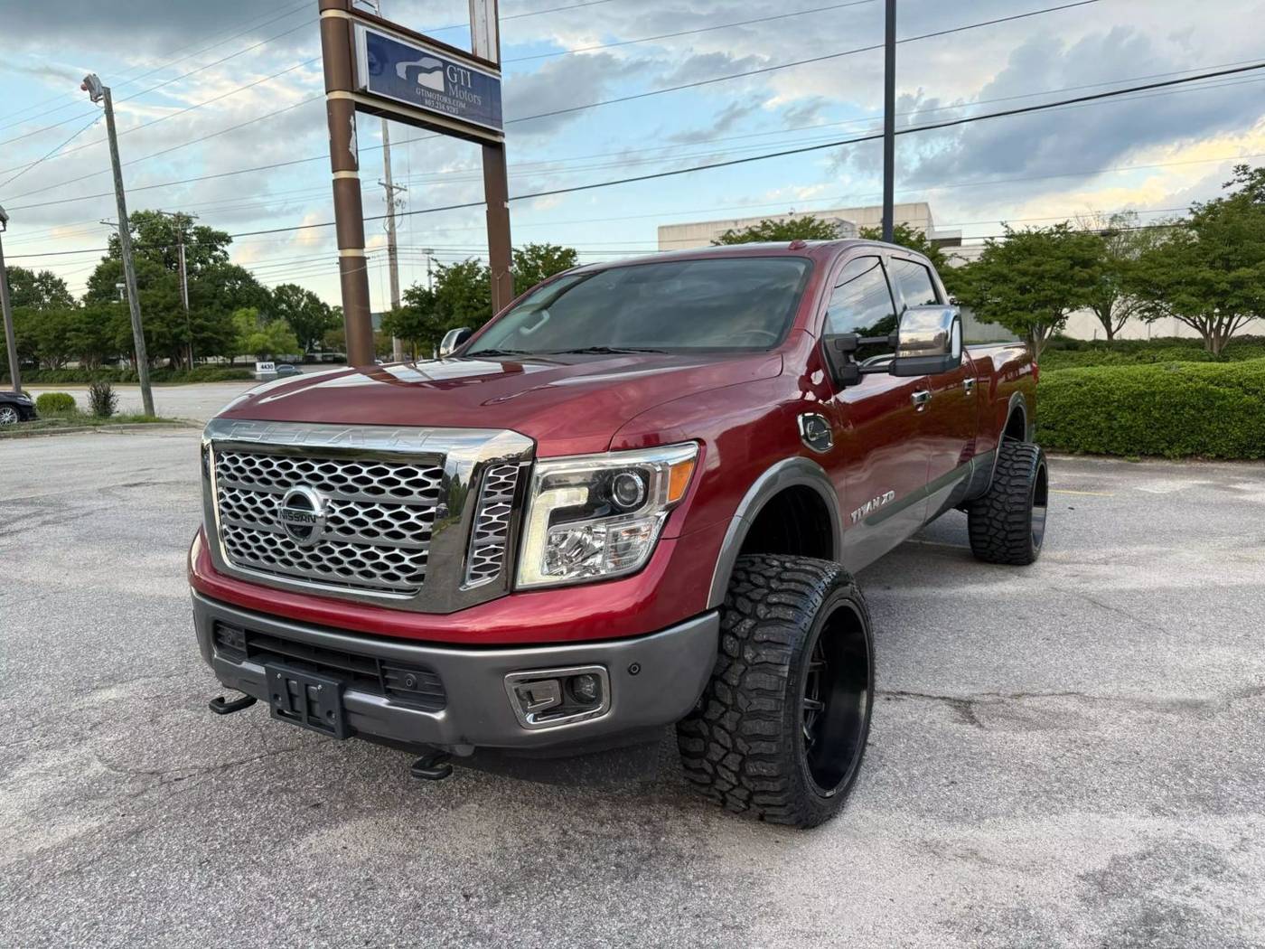 2018 Nissan Titan XD Platinum Reserve — Pickup Truck — 129,852 mi — Columbia, SC