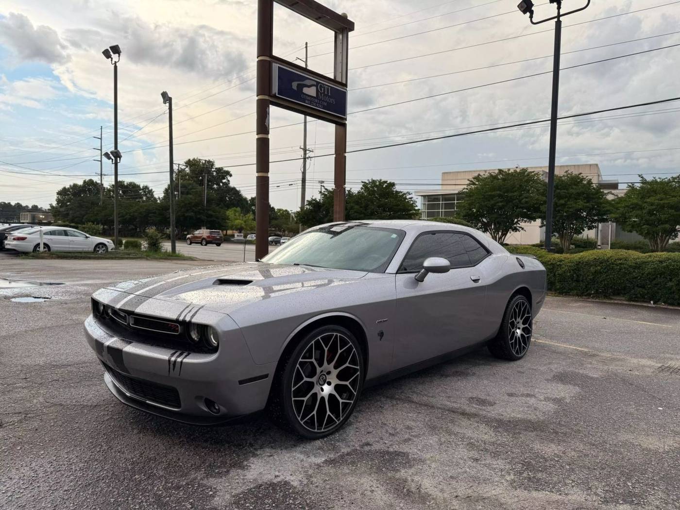 2017 Dodge Challenger R/T — Coupe — 136,871 mi — Columbia, SC