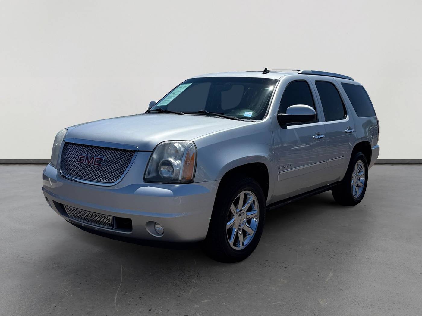 2013 GMC Yukon Denali — SUV — 110,413 mi — Peoria, AZ