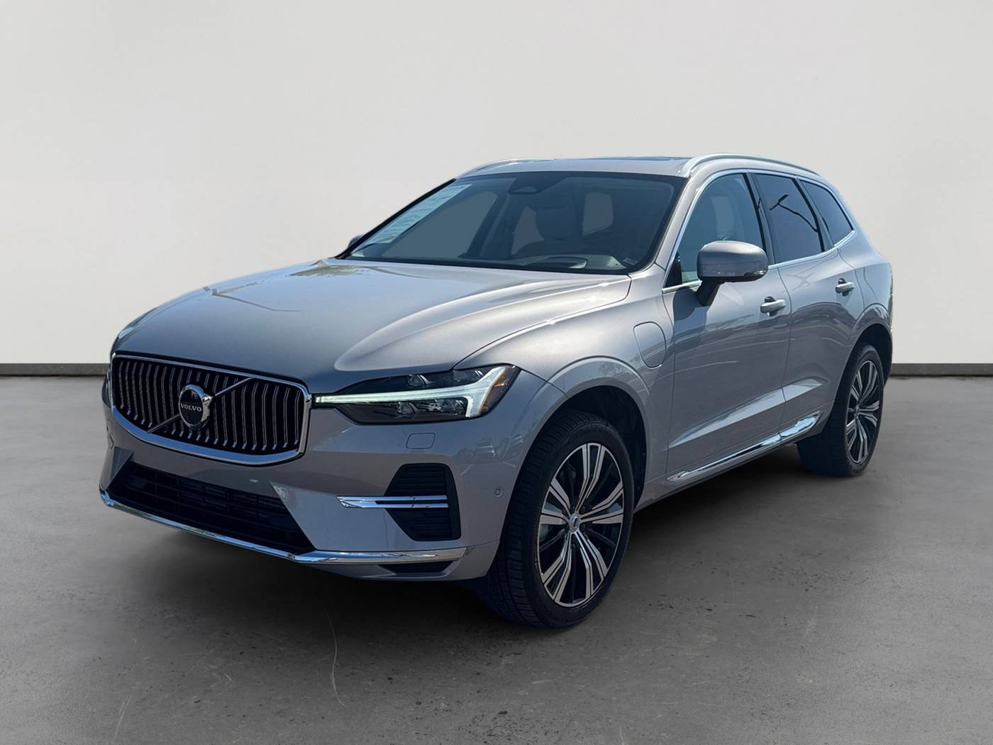 2022 Volvo XC60 Recharge Inscription — SUV — 44,368 mi — Peoria, AZ