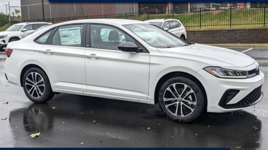 2025 Volkswagen Jetta Sport — Sedan — 10,018 mi — Athens, GA