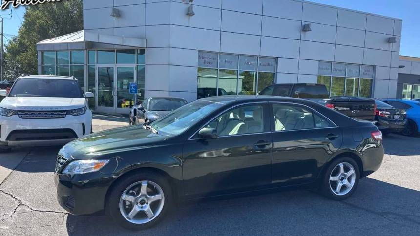 2010 Toyota Camry LE — Sedan — 81,921 mi — Salt Lake, UT