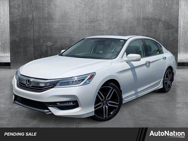 2016 Honda Accord Touring — Sedan — 31,258 mi — Clearwater, FL