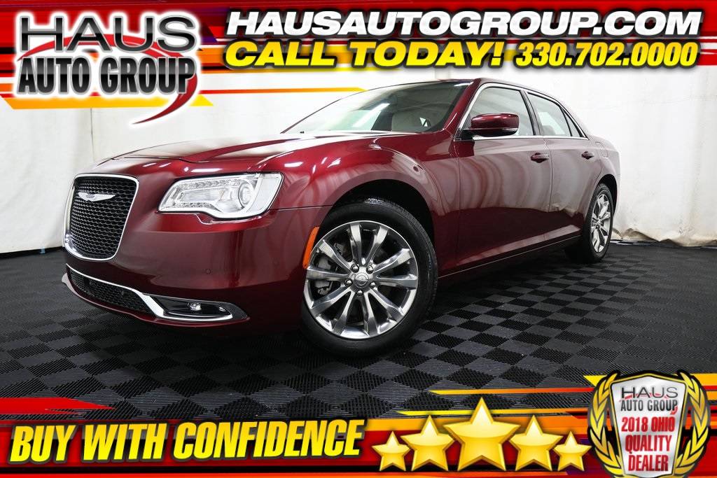 2021 Chrysler 300 Touring L — Sedan — 14,877 mi — Canfield, OH