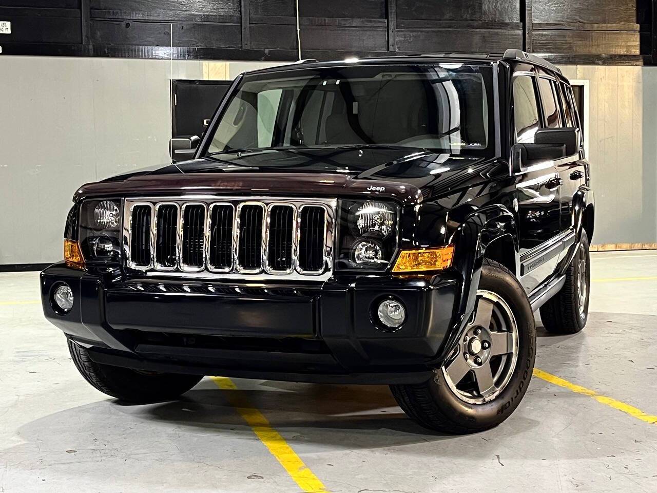 2008 Jeep Commander Sport — SUV — 56,390 mi — Victoria, TX