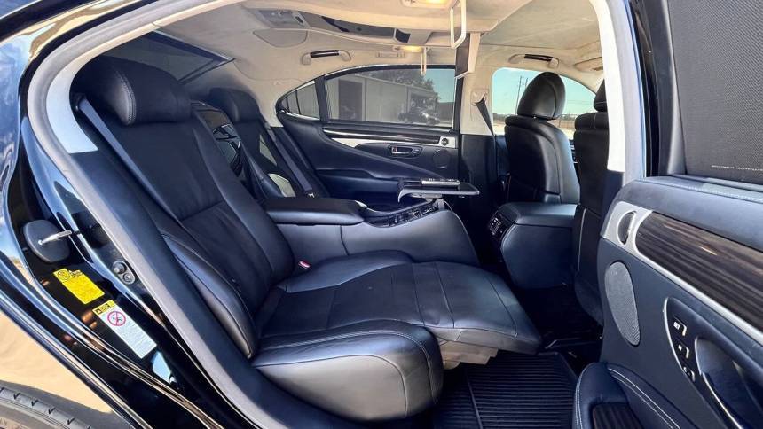 2014 Lexus LS LS 600h L — Sedan — 75,233 mi — Victoria, TX