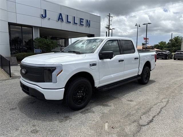 2025 Ford F-150 Lightning XLT