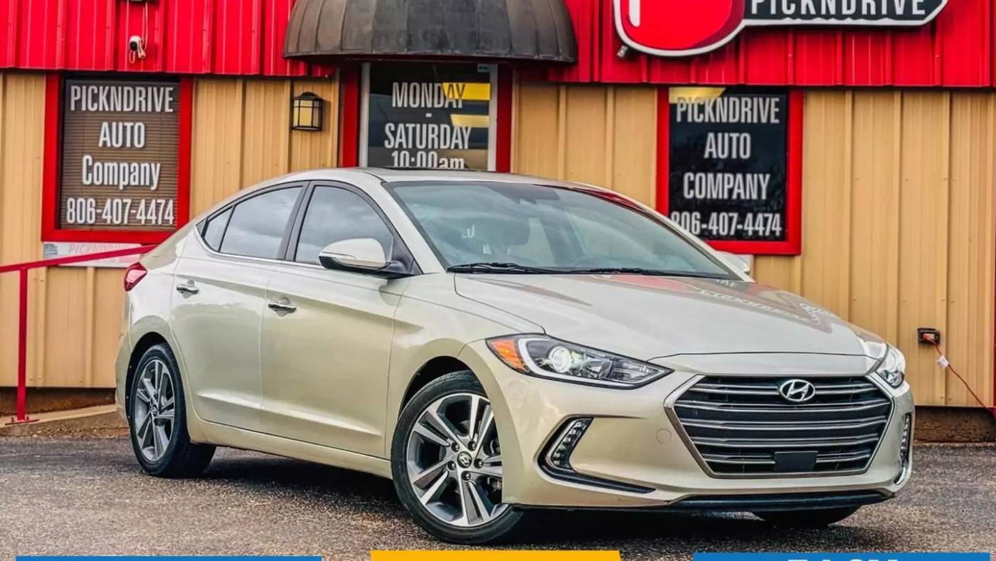 2017 Hyundai Elantra Limited — Sedan — 33,185 mi — Lubbock, TX