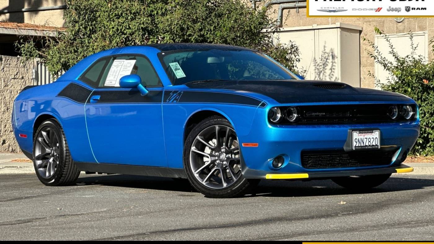 2023 Dodge Challenger R/T — Coupe — 201 mi — Newark, CA