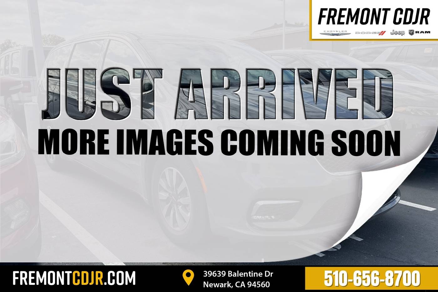 2023 Chrysler Pacifica Hybrid Touring L — Minivan — 69,735 mi — Newark, CA