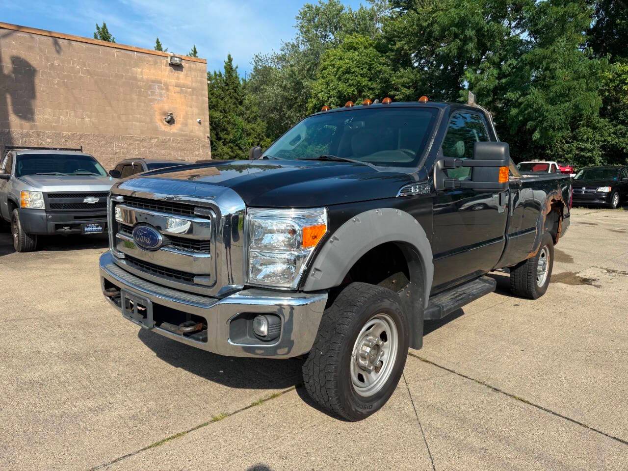2014 Ford Super Duty F-350 XLT — Pickup Truck — 147,000 mi — Milford, OH