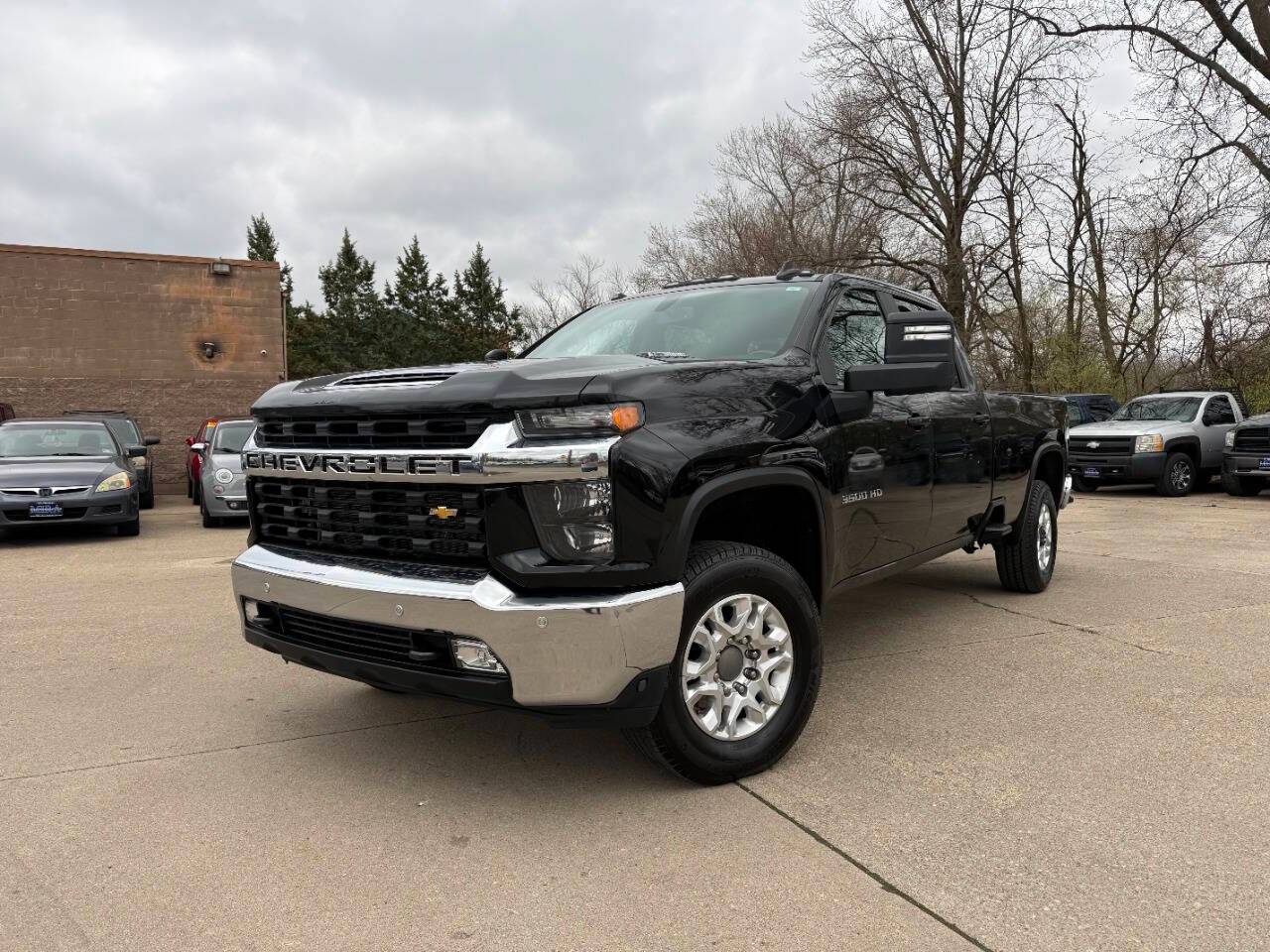 2020 Chevrolet Silverado 3500HD LT — Pickup Truck — 104,600 mi — Milford, OH