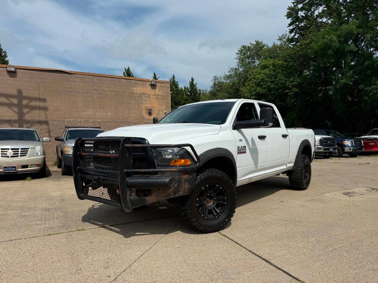 2017 Ram 2500 Tradesman — Pickup Truck — 208,278 mi — Milford, OH