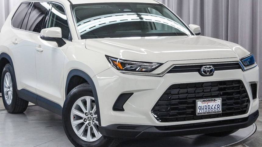 2024 Toyota Grand Highlander XLE — SUV — 11,708 mi — North Hollywood, CA
