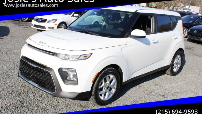2022 Kia Soul LX — Hatchback — 127,508 mi — Gilbertsville, PA