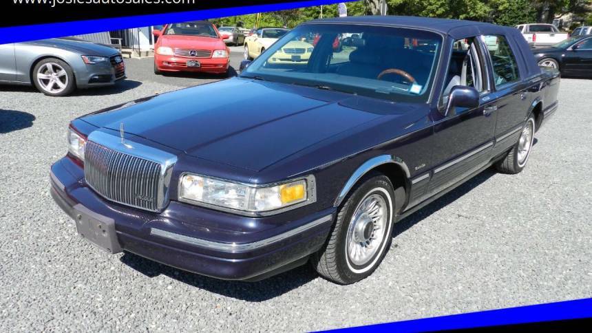 1997 Lincoln Town Car Executive — Sedan — 127,574 mi — Gilbertsville, PA