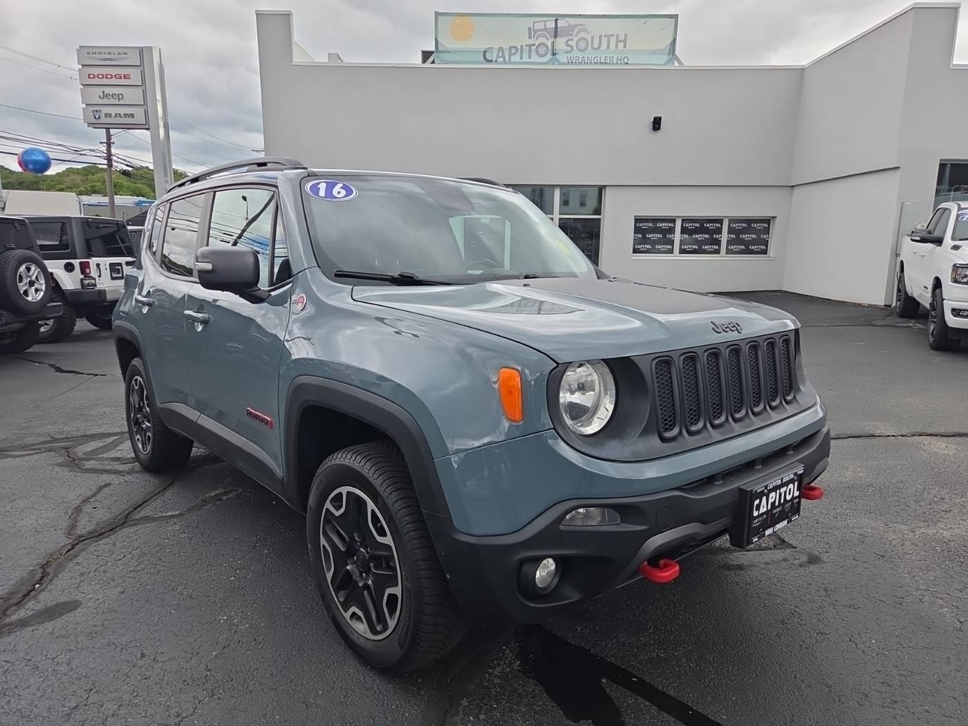 2016 Jeep Renegade Trailhawk — SUV — 77,411 mi — New London, CT