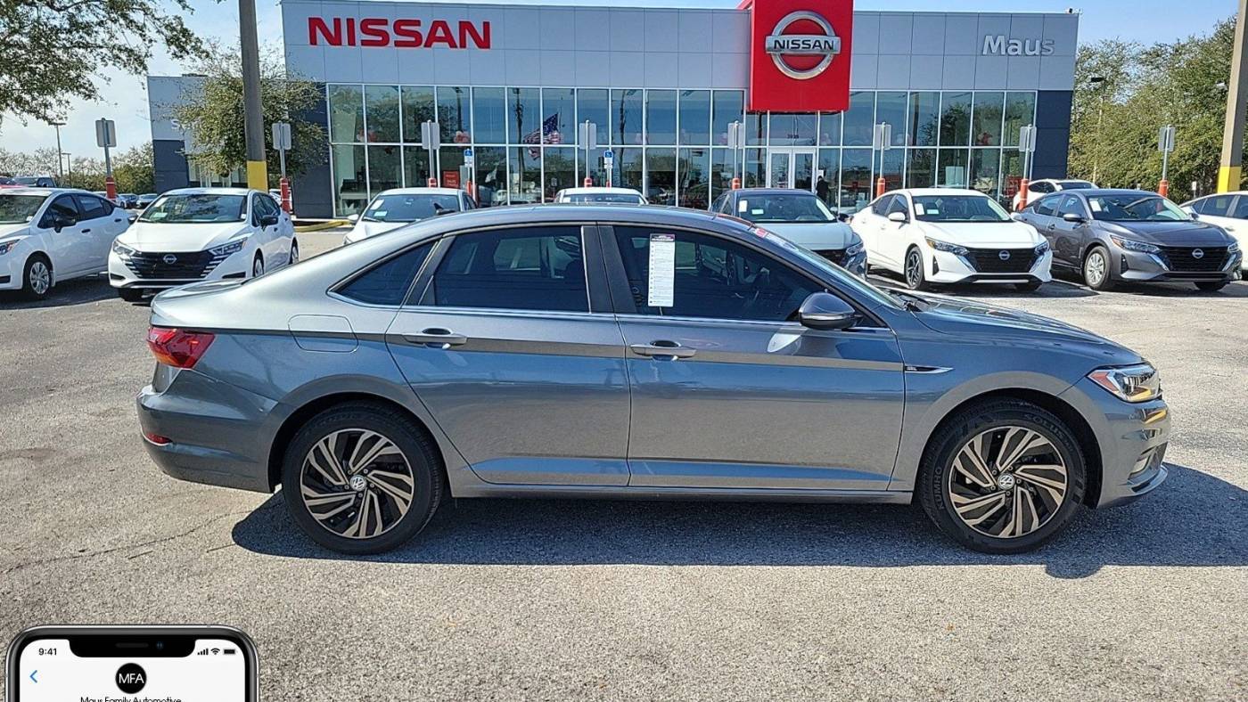 2019 Volkswagen Jetta SEL Premium — Sedan — 22,290 mi — New Port Richey, FL
