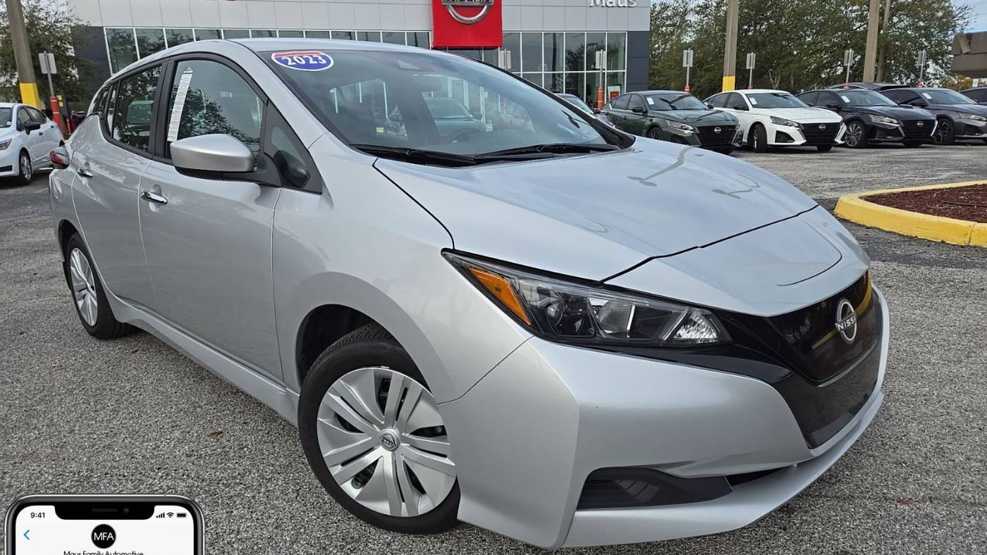 2023 Nissan LEAF S — Hatchback — 25,096 mi — New Port Richey, FL