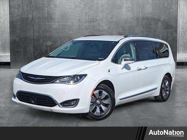 2018 Chrysler Pacifica Hybrid Limited — Minivan — 108,190 mi — Spokane, WA