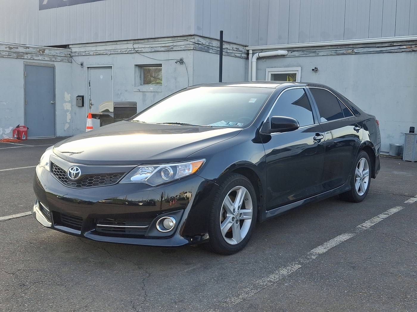 2013 Toyota Camry SE — Sedan — 113,226 mi — Langhorne, PA