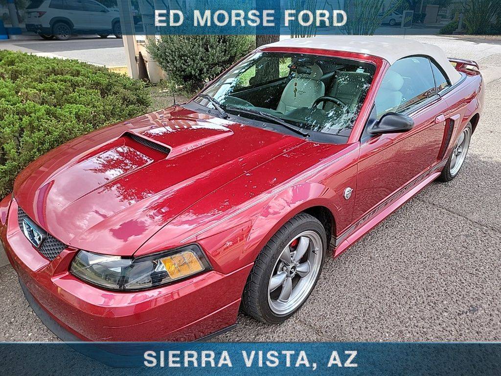 2004 Ford Mustang GT Deluxe