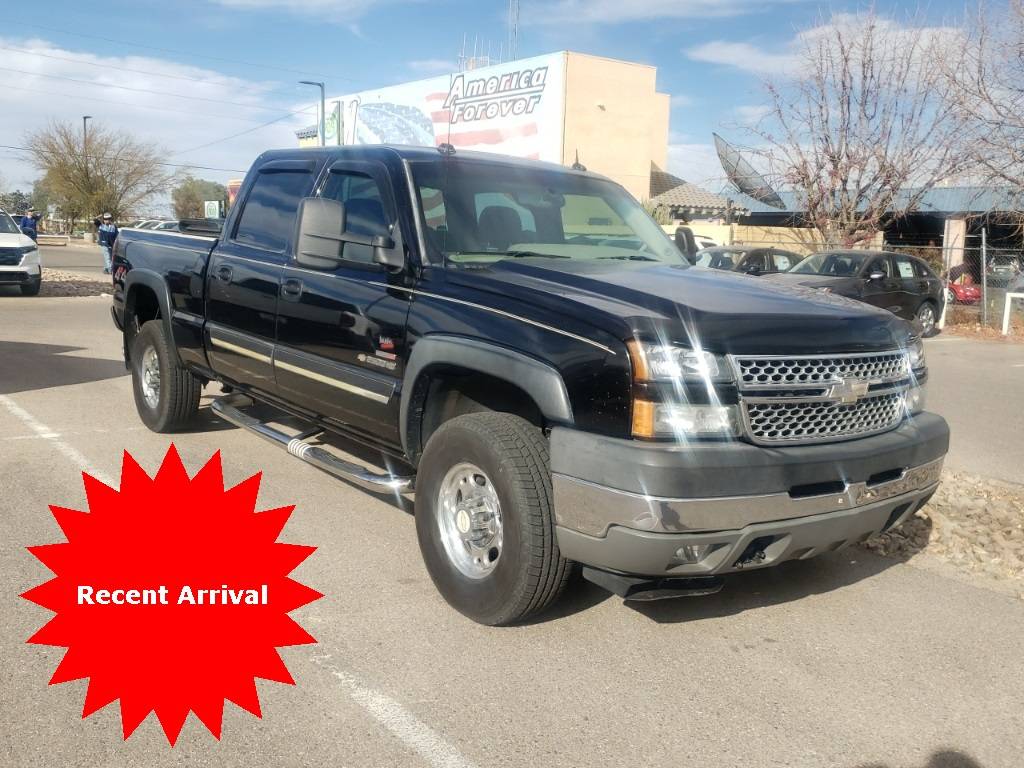 2005 Chevrolet Silverado 2500HD LT — Pickup Truck — 201,214 mi — Sierra Vista, AZ