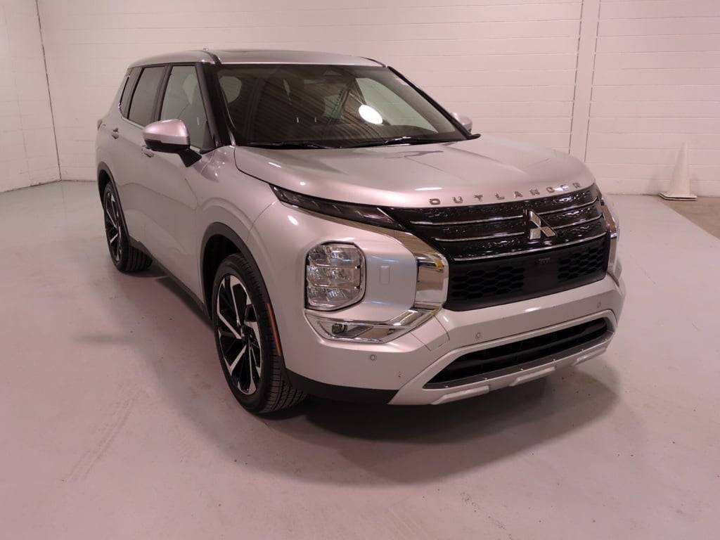 2023 Mitsubishi Outlander SE — SUV — 48,440 mi — Southfield, MI
