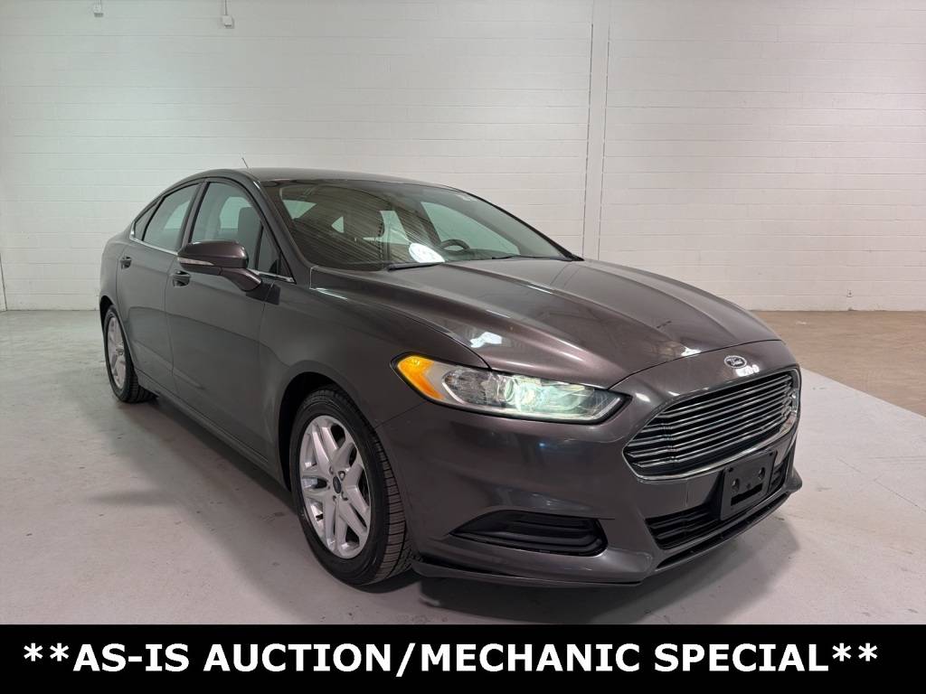 2016 Ford Fusion SE — Sedan — 122,369 mi — Southfield, MI