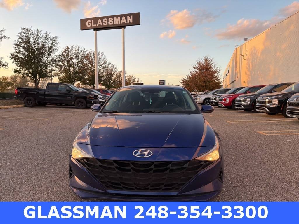 2022 Hyundai Elantra SEL — Sedan — 97,159 mi — Southfield, MI