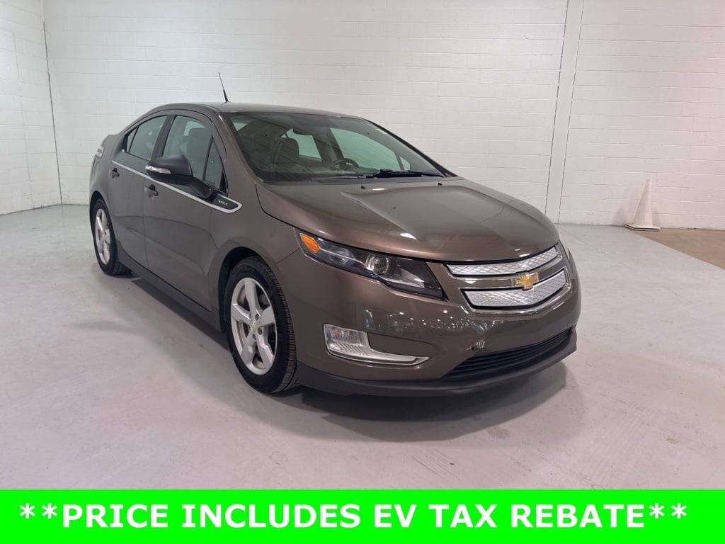 2014 Chevrolet Volt Base — Sedan — 74,766 mi — Southfield, MI