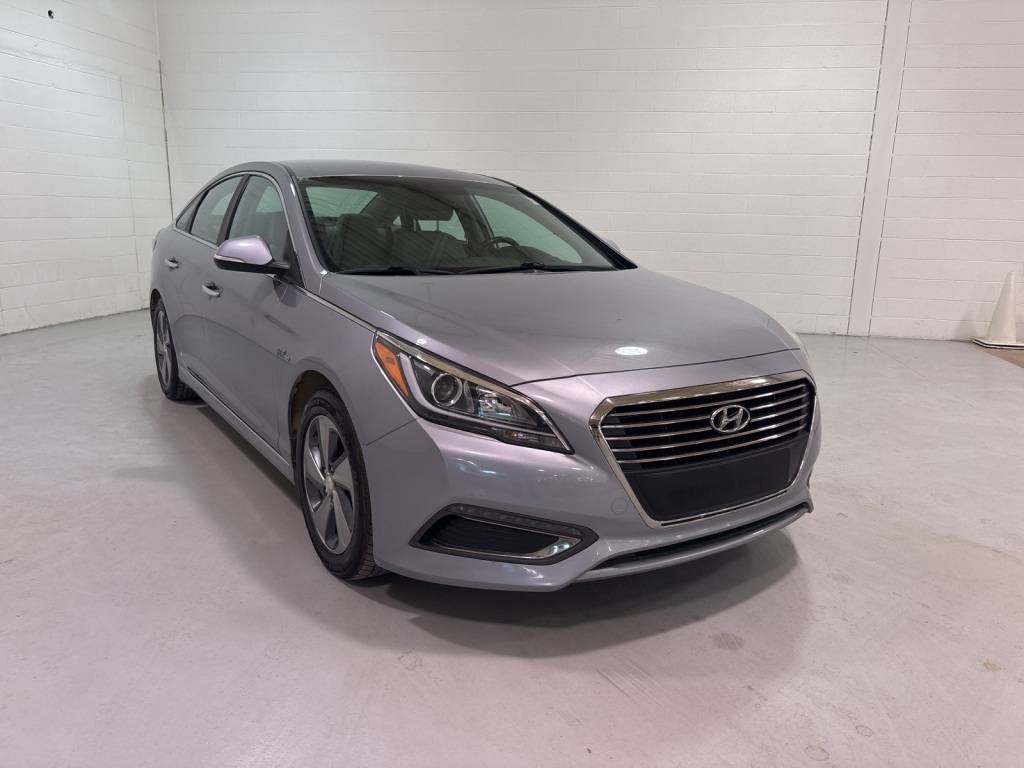 2016 Hyundai Sonata Plug-In Hybrid Base — Sedan — 80,109 mi — Southfield, MI