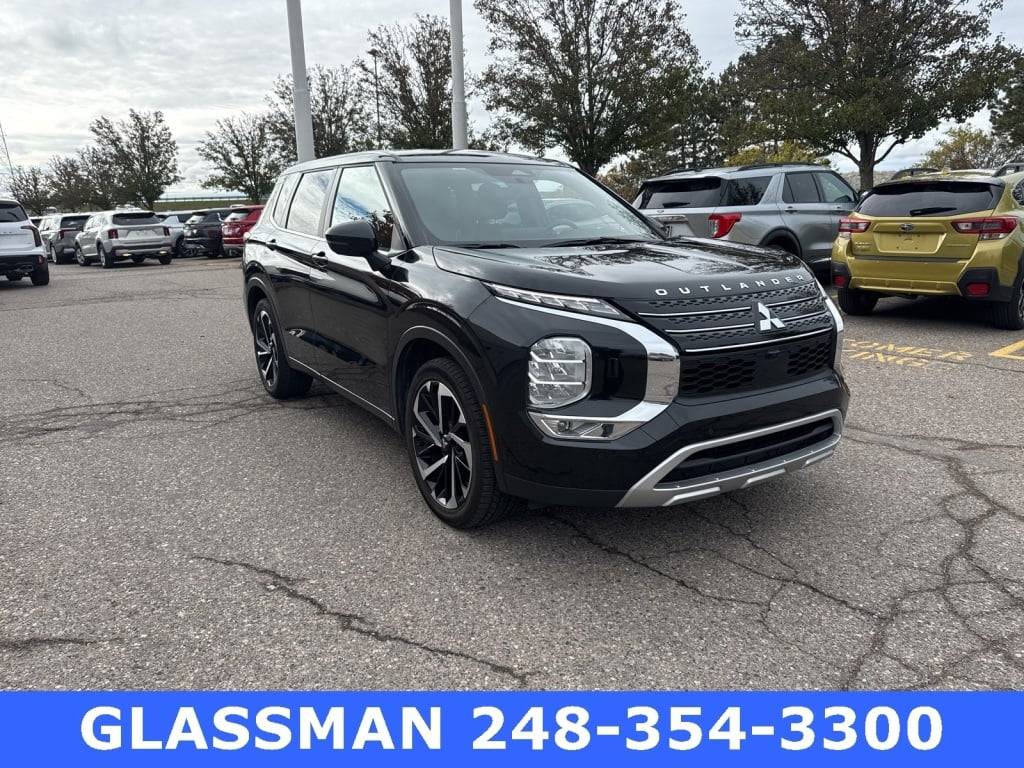 2023 Mitsubishi Outlander SE — SUV — 66,534 mi — Southfield, MI