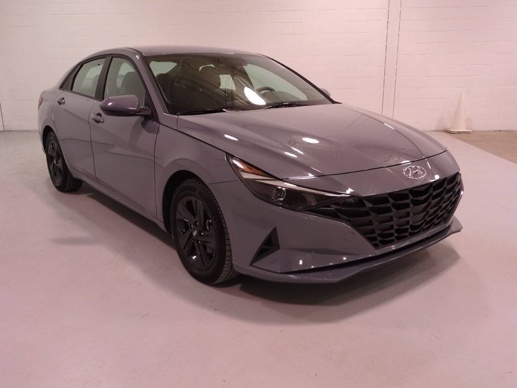 2023 Hyundai Elantra SEL — Sedan — 20,688 mi — Southfield, MI