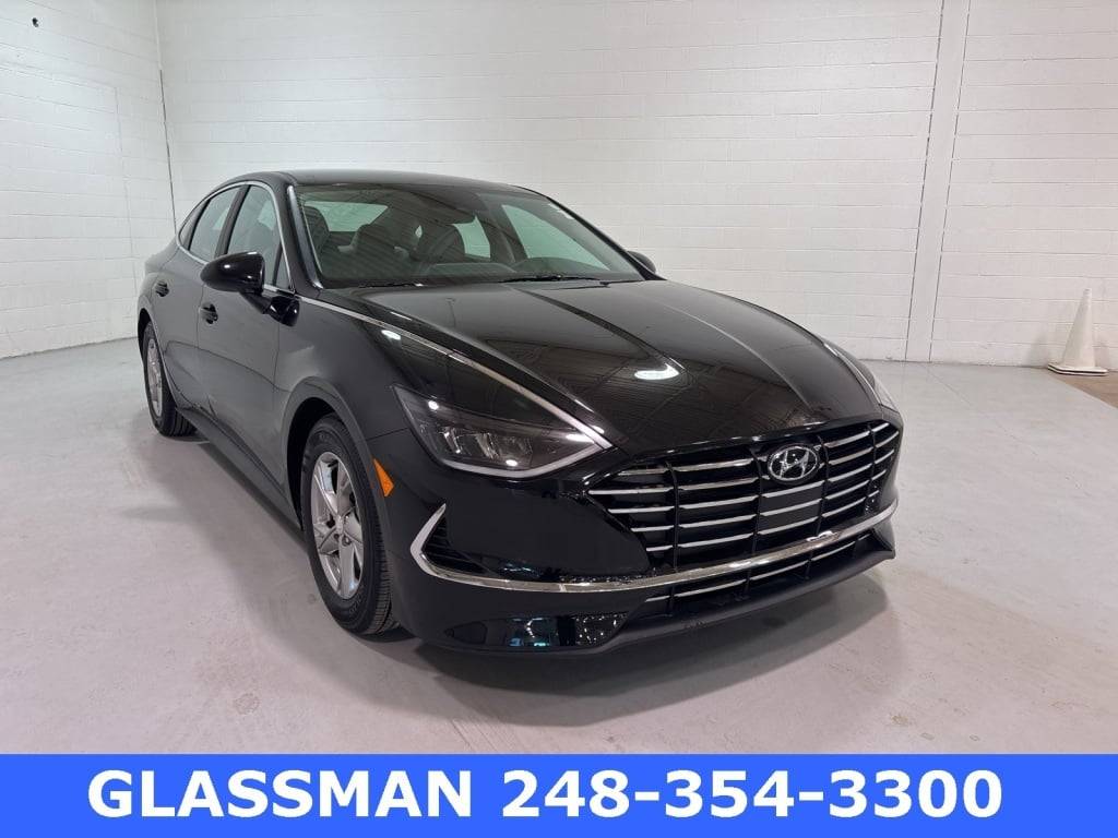 2022 Hyundai Sonata SE — Sedan — 30,665 mi — Southfield, MI