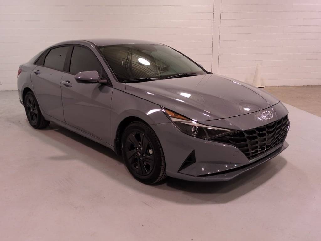 2023 Hyundai Elantra SEL — Sedan — 35,681 mi — Southfield, MI