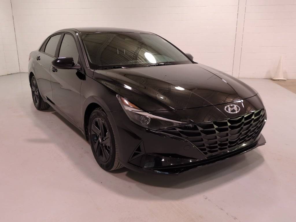 2023 Hyundai Elantra SEL — Sedan — 25,861 mi — Southfield, MI