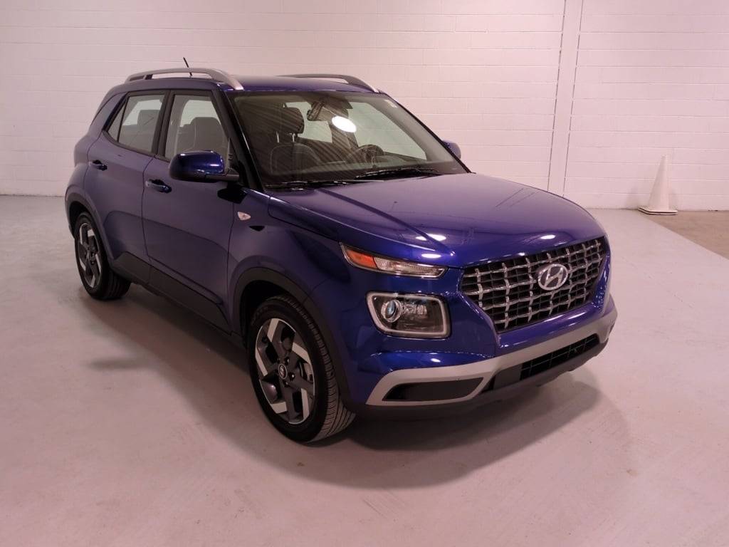 2023 Hyundai Venue Limited — SUV — 22,070 mi — Southfield, MI