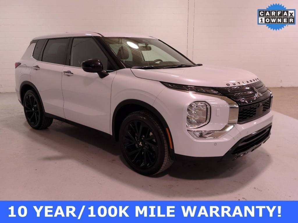 2023 Mitsubishi Outlander SE Black Edition — SUV — 16,705 mi — Southfield, MI