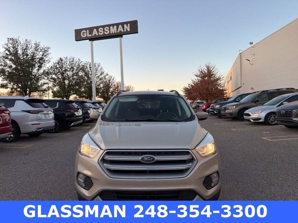 2017 Ford Escape SE — SUV — 97,634 mi — Southfield, MI