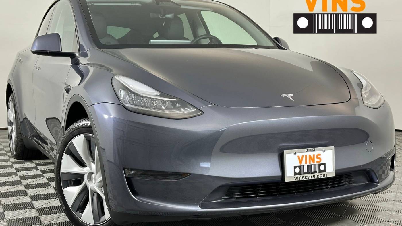 2023 Tesla Model Y Long Range