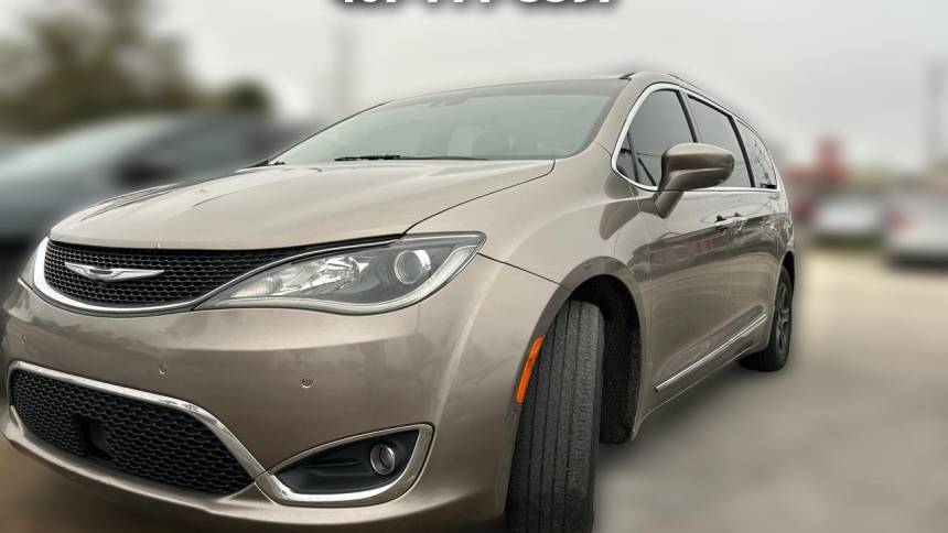 2018 Chrysler Pacifica Touring L — Minivan — 117,405 mi — Orlando, FL