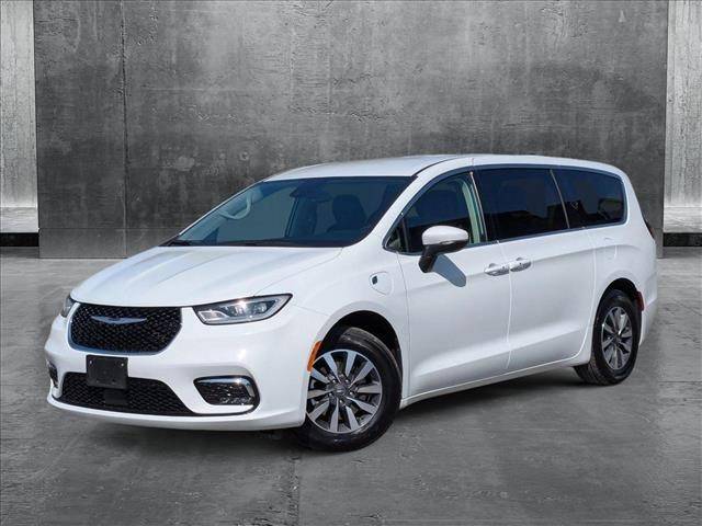 2023 Chrysler Pacifica Hybrid Touring L — Minivan — 63,848 mi — Spokane Valley, WA