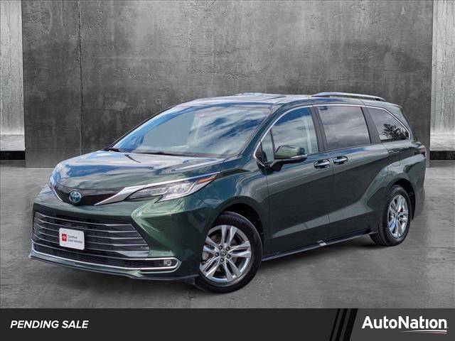 2022 Toyota Sienna Limited — Minivan — 37,981 mi — Spokane Valley, WA