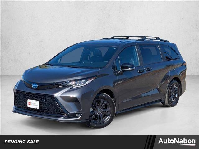 2025 Toyota Sienna XSE — Minivan — 9,832 mi — Spokane Valley, WA
