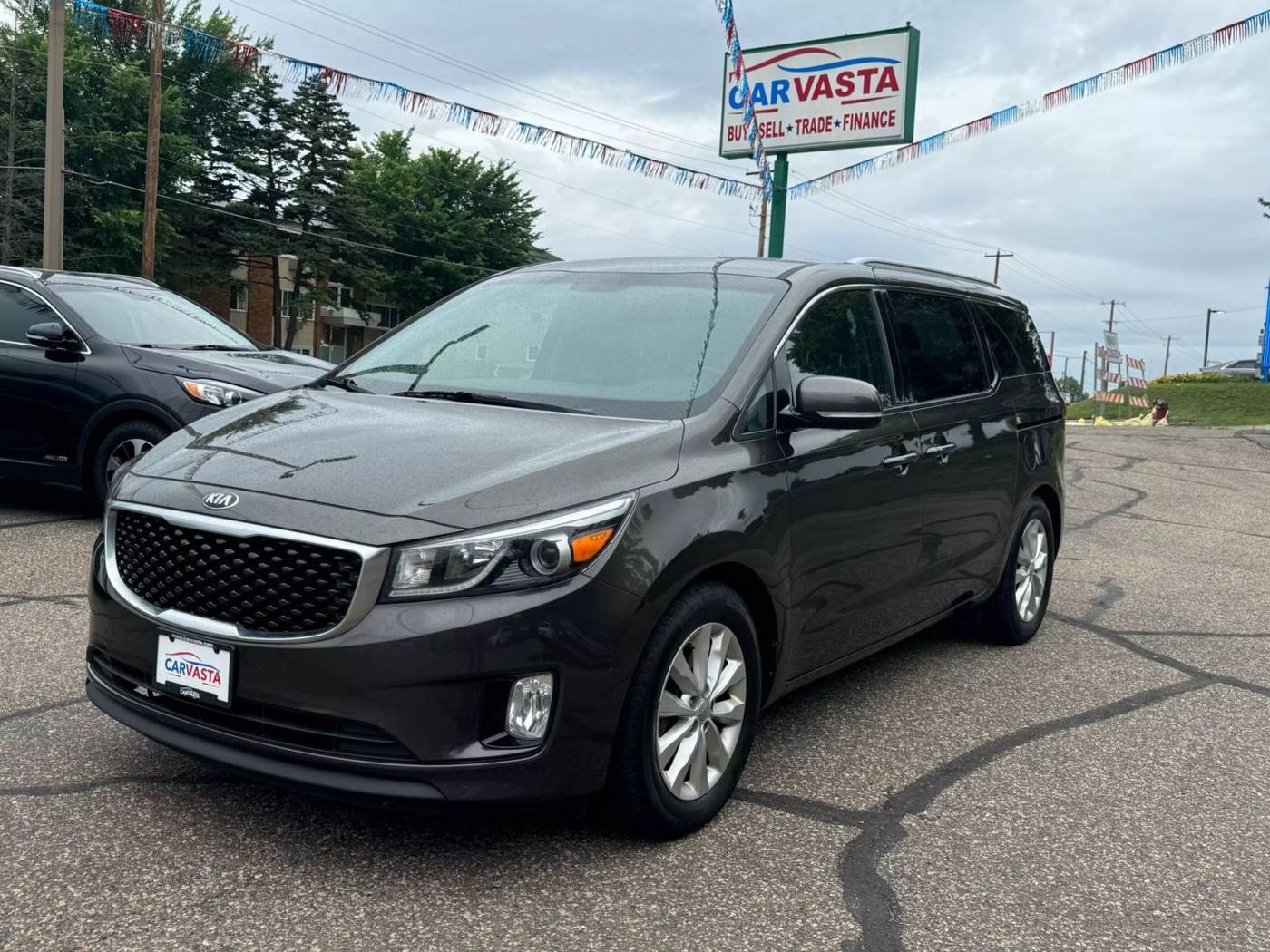 2015 Kia Sedona EX — Minivan — 109,738 mi — Saint paul, MN
