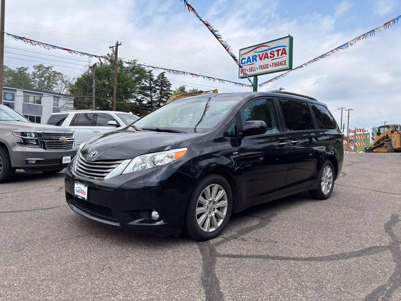 2017 Toyota Sienna XLE Premium — Minivan — 148,543 mi — Saint paul, MN