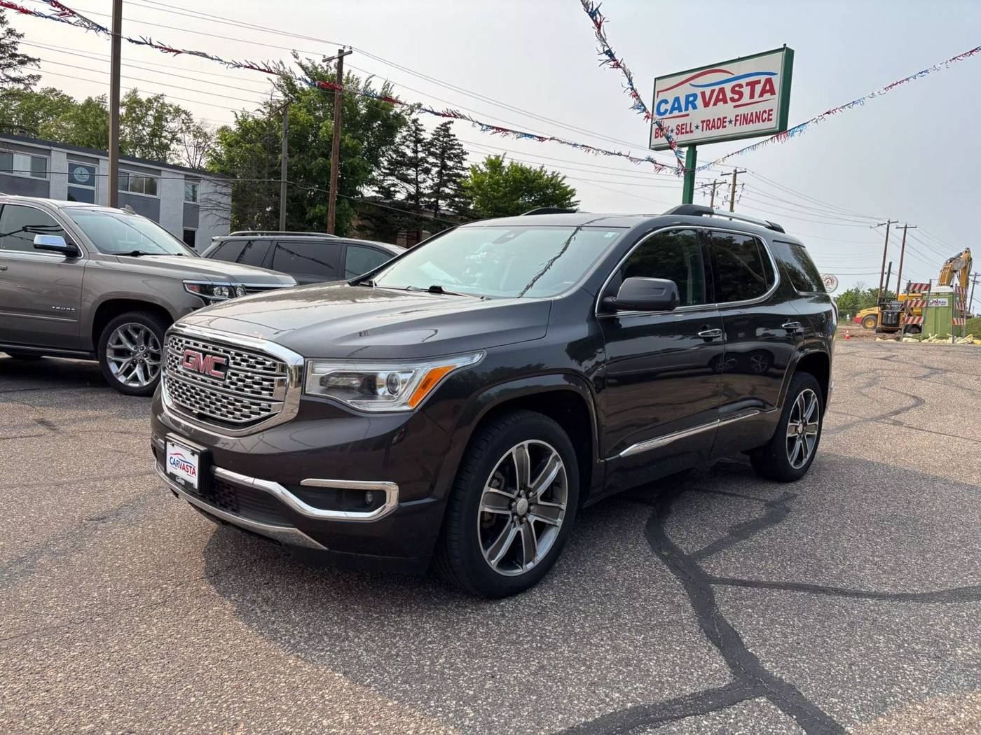 2018 GMC Acadia Denali — SUV — 123,880 mi — Saint paul, MN