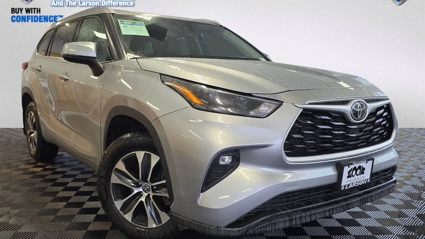 2022 Toyota Highlander XLE — SUV — 51,809 mi — Tacoma, WA
