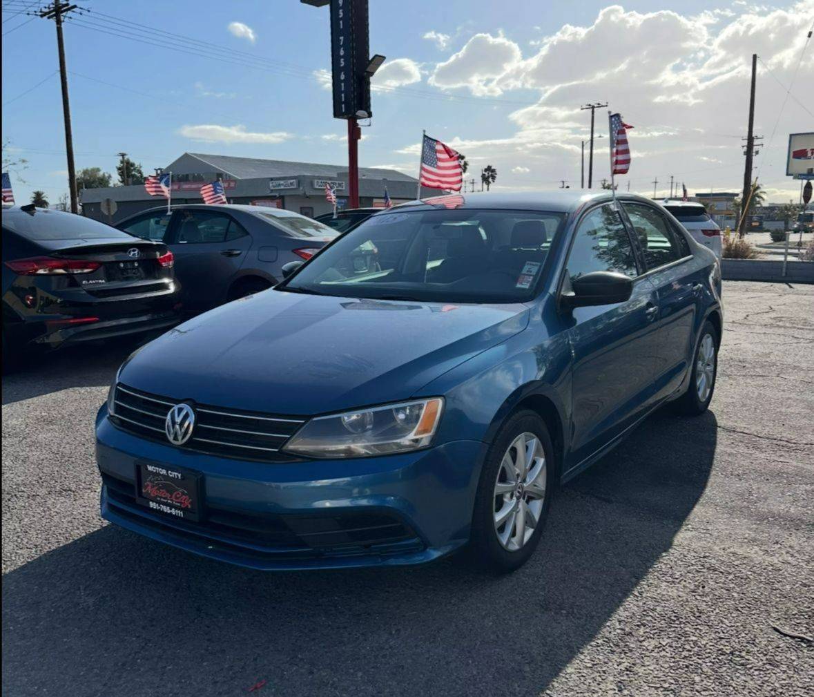 2015 Volkswagen Jetta 1.8T SE — Sedan — 107,873 mi — Hemet, CA
